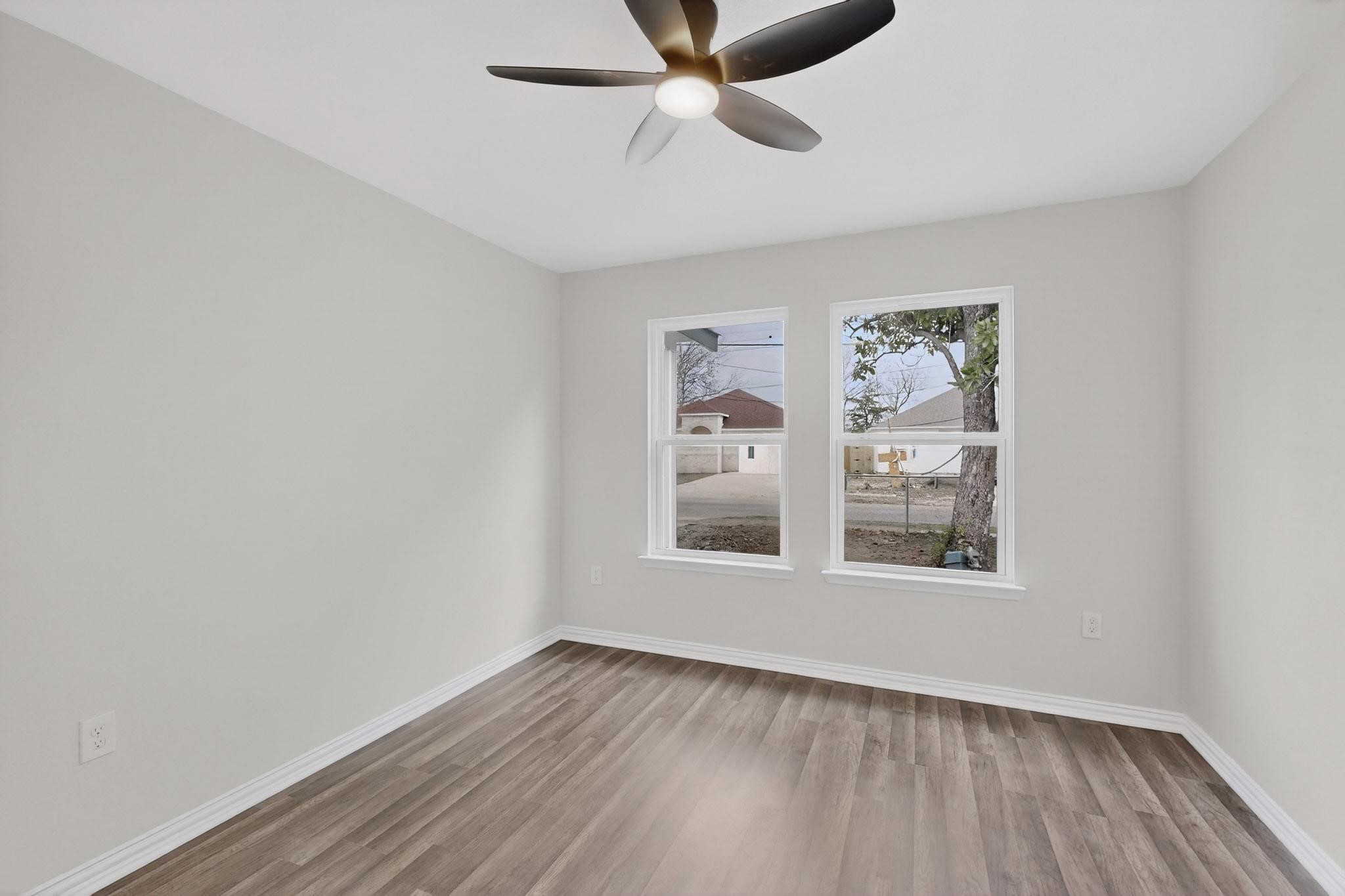 1541 Caldwell Street Dallas TX 75223