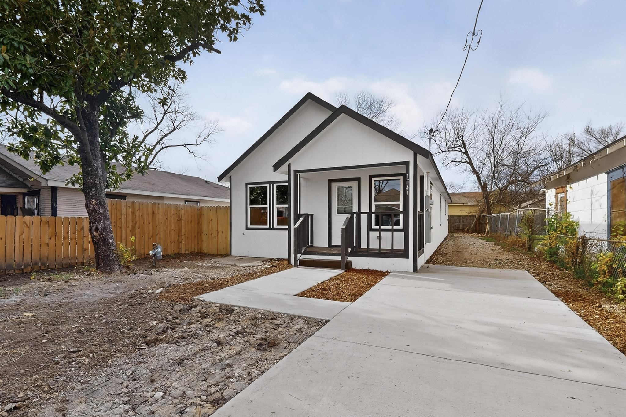1541 Caldwell Street Dallas TX 75223