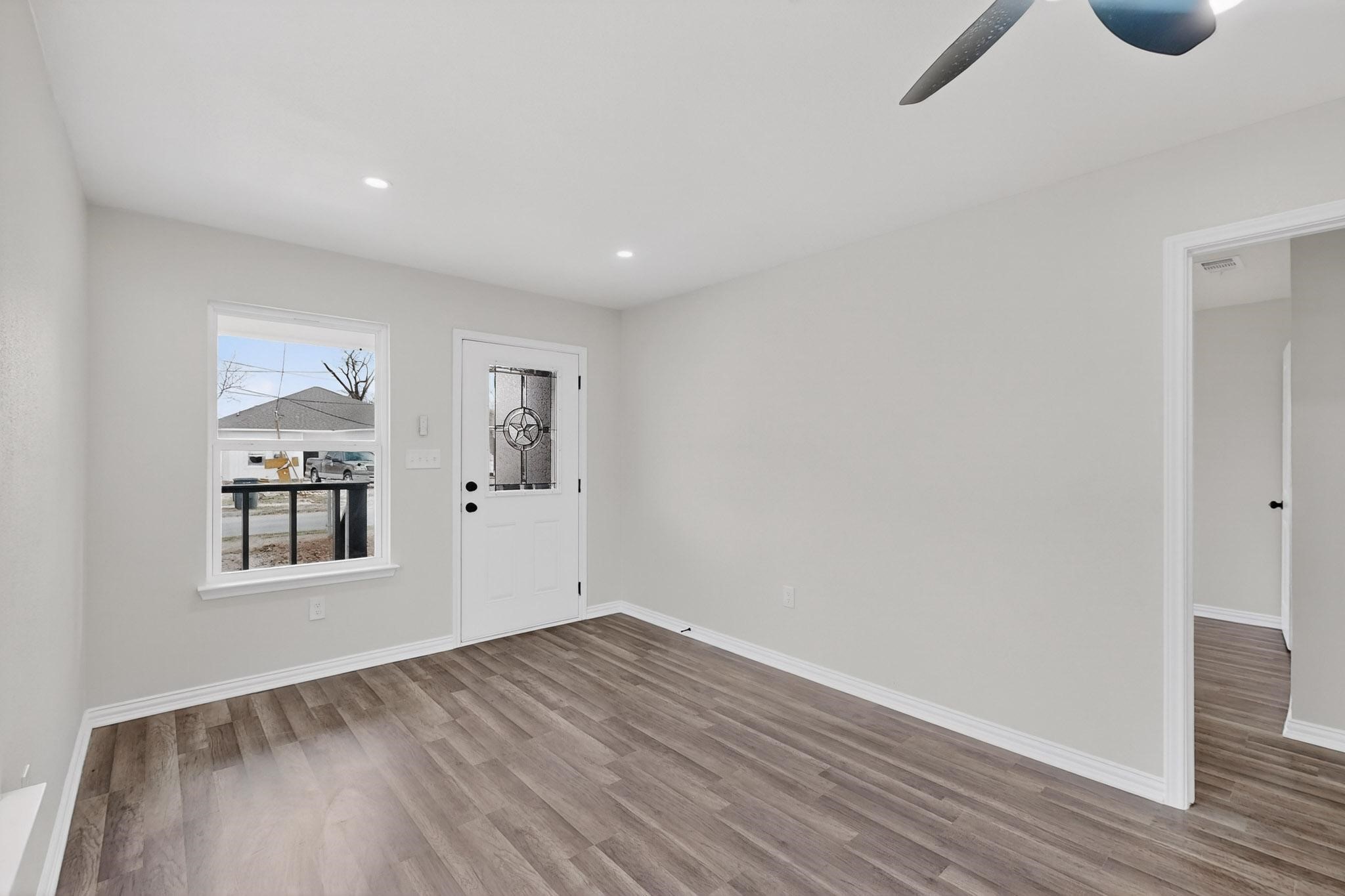 1541 Caldwell Street Dallas TX 75223