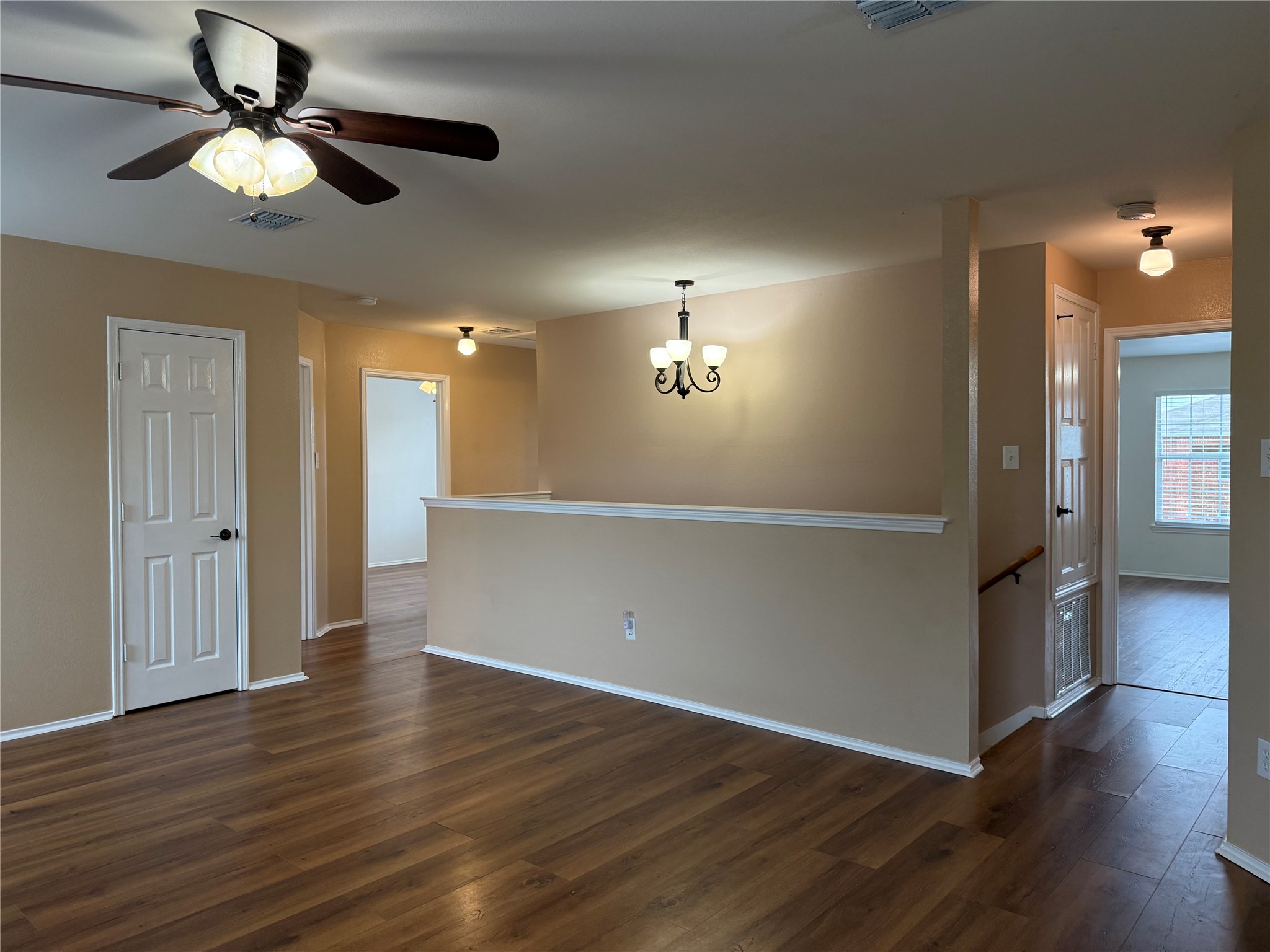 909 Carthage Way Arlington TX 76017
