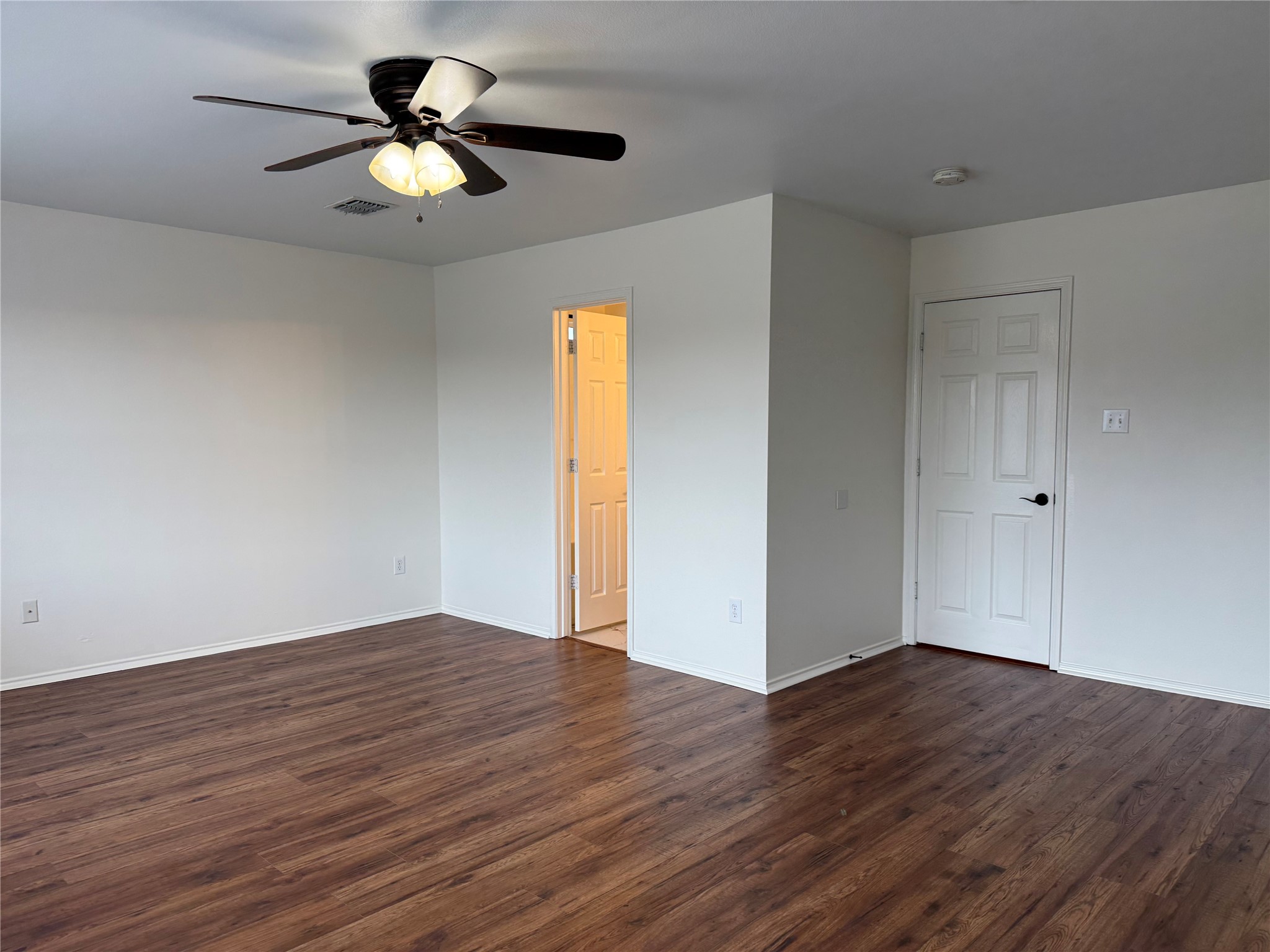 909 Carthage Way Arlington TX 76017