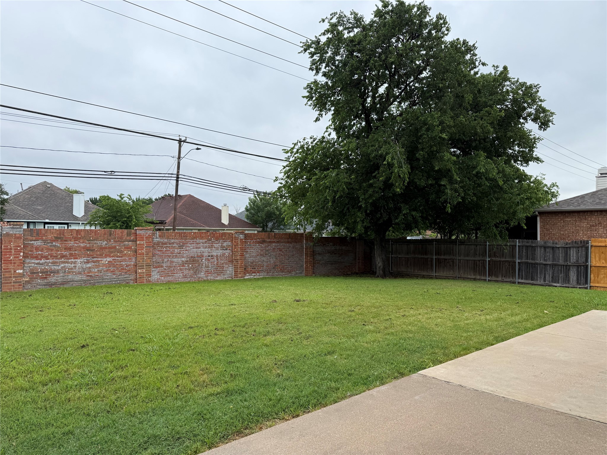 909 Carthage Way Arlington TX 76017