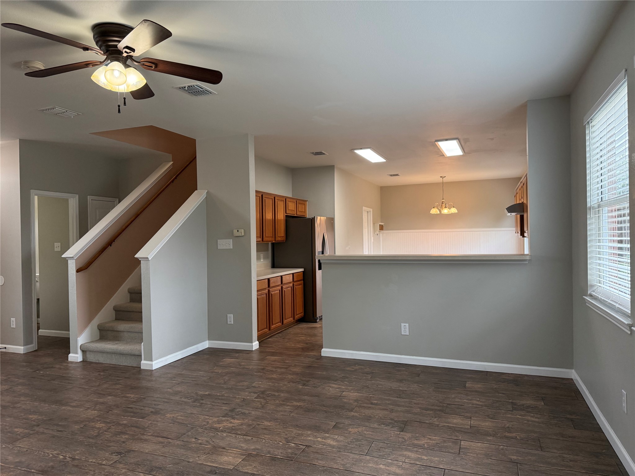 909 Carthage Way Arlington TX 76017