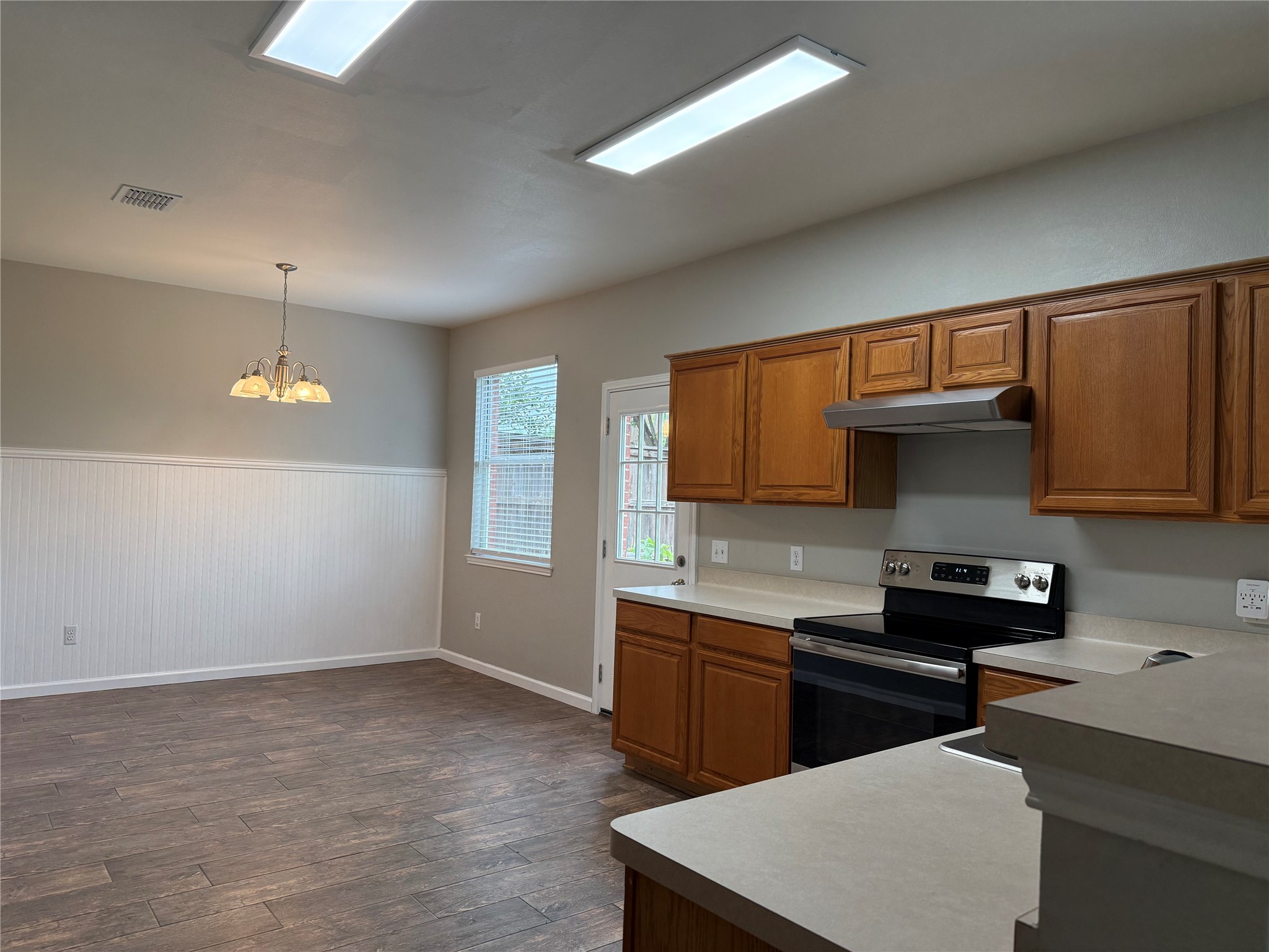 909 Carthage Way Arlington TX 76017