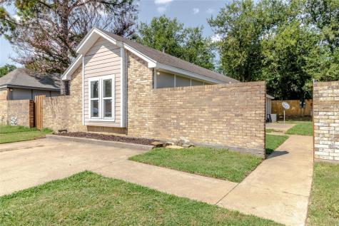 11237 Golden Triangle Circle Fort Worth TX 76244