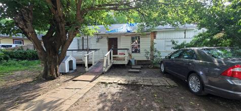 1107 N Justin Avenue Dallas TX 75211