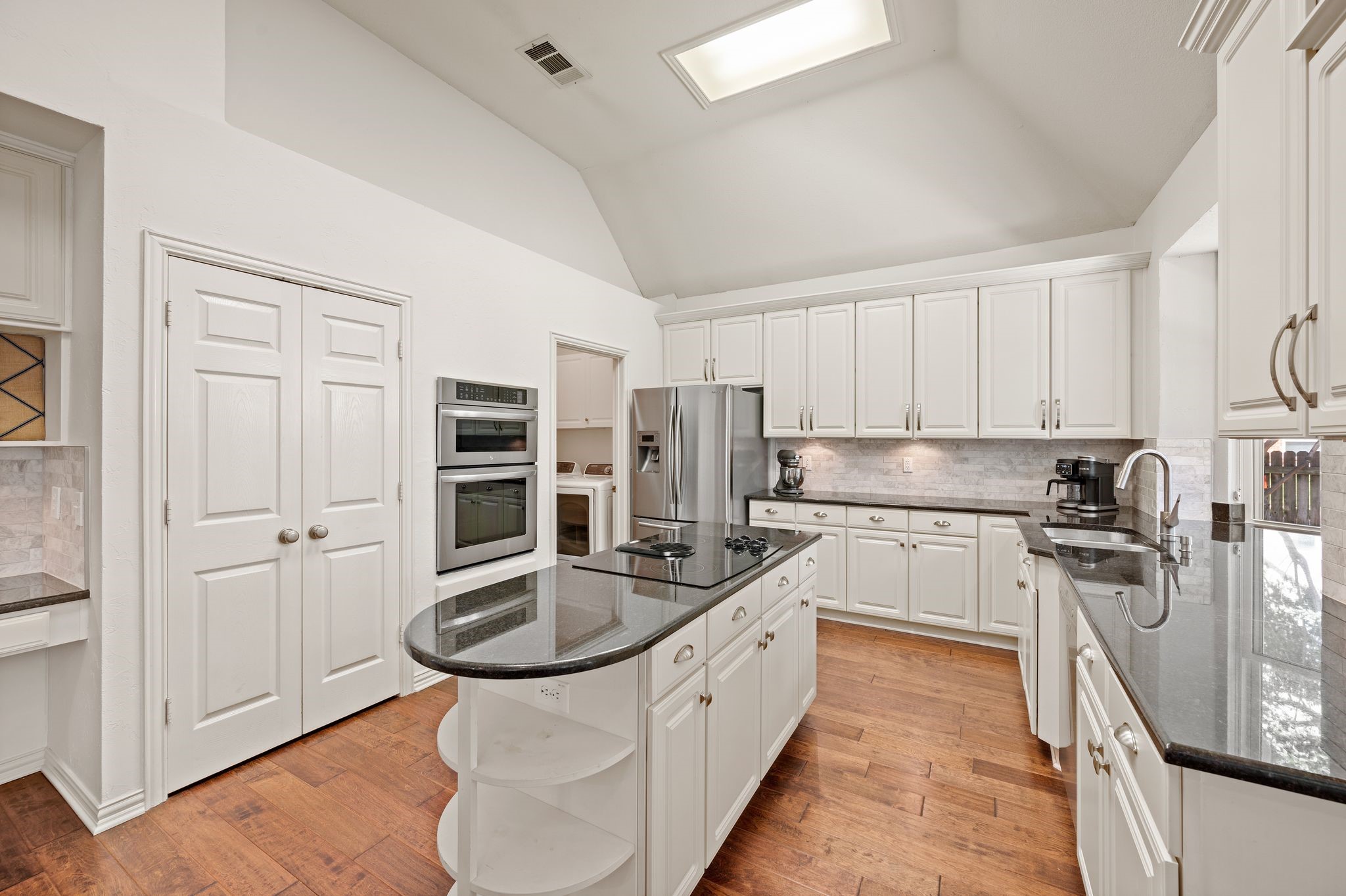 2532 Springhill Drive Grapevine TX 76051