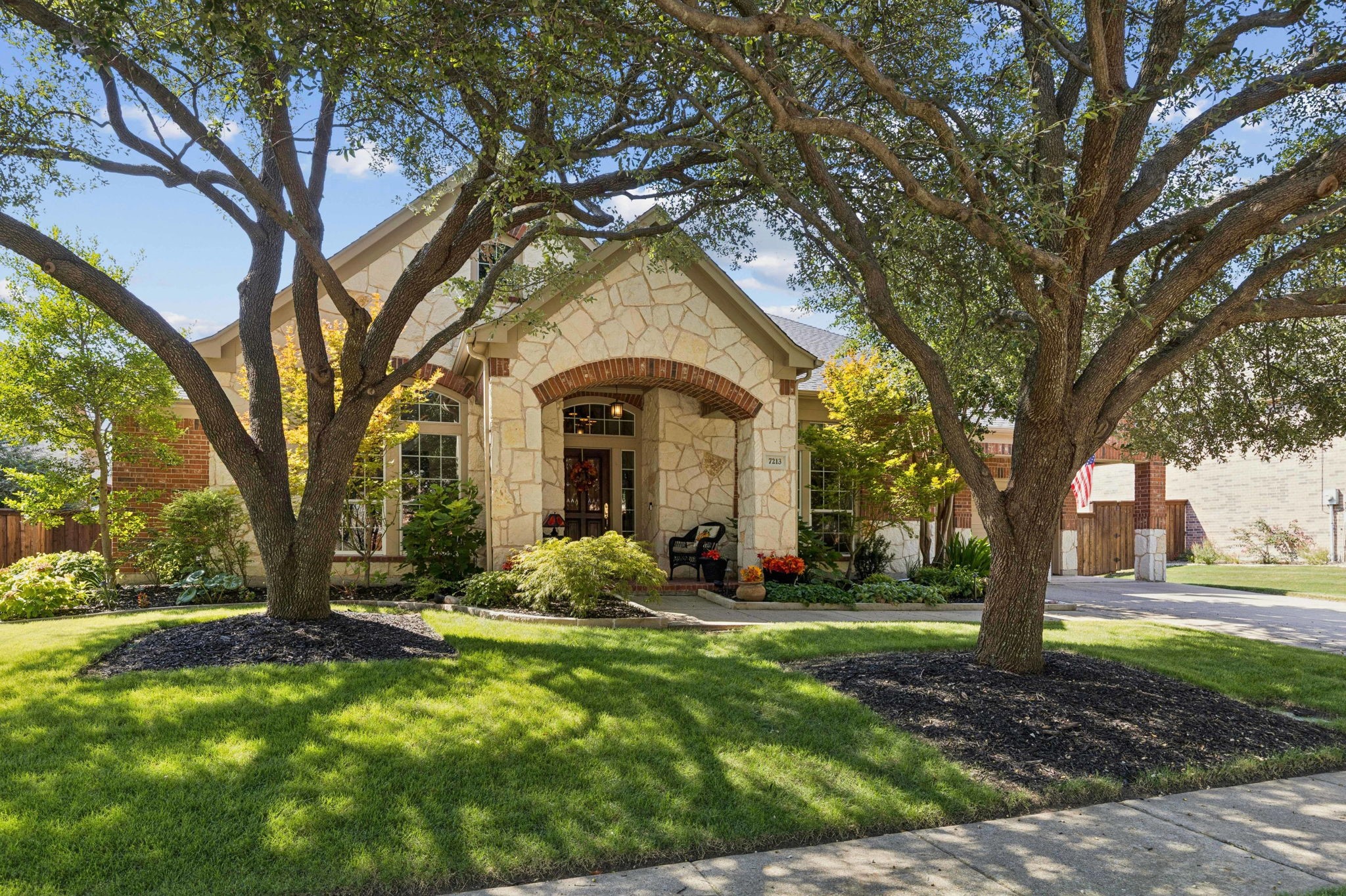 7213 Oakbury Lane Mckinney TX 75071