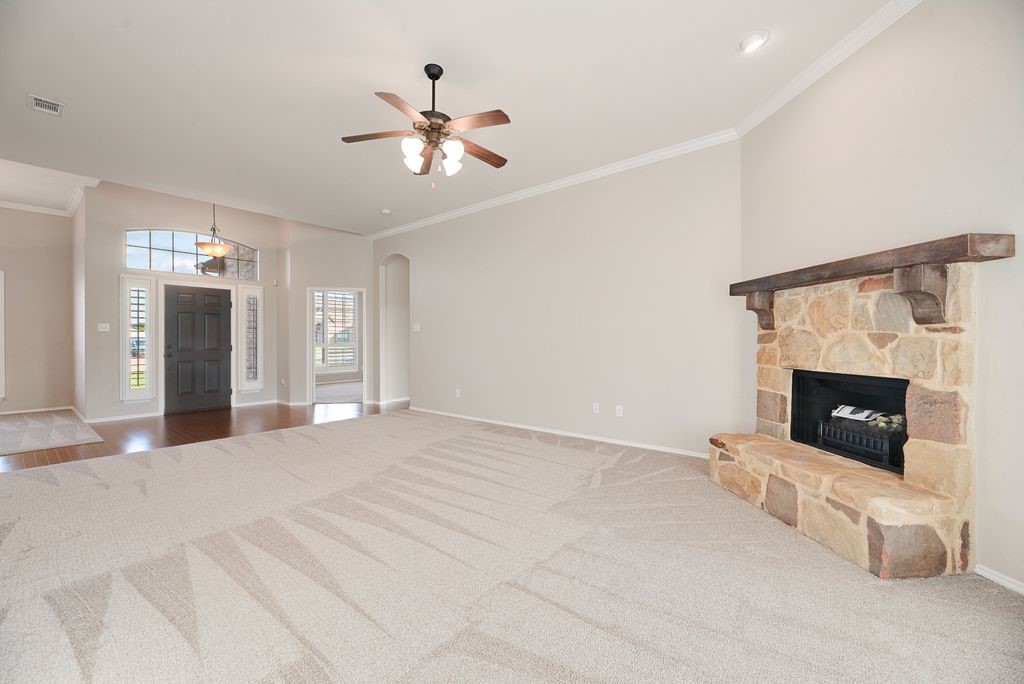 117 Thames Circle Waxahachie TX 75165