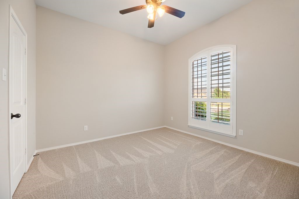 117 Thames Circle Waxahachie TX 75165