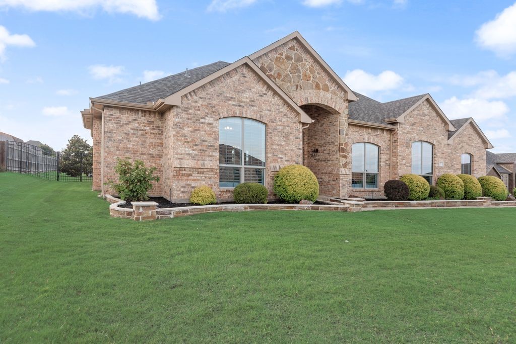 117 Thames Circle Waxahachie TX 75165