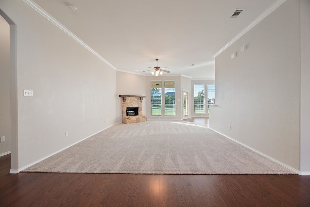 117 Thames Circle Waxahachie TX 75165
