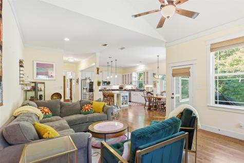 1204 Quisenberry Street Mckinney TX 75069