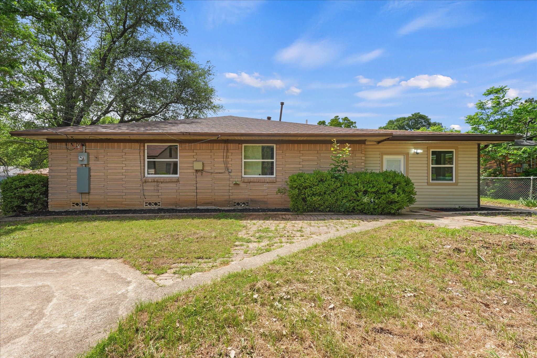 2002 Shawnee Street Denton TX 76209