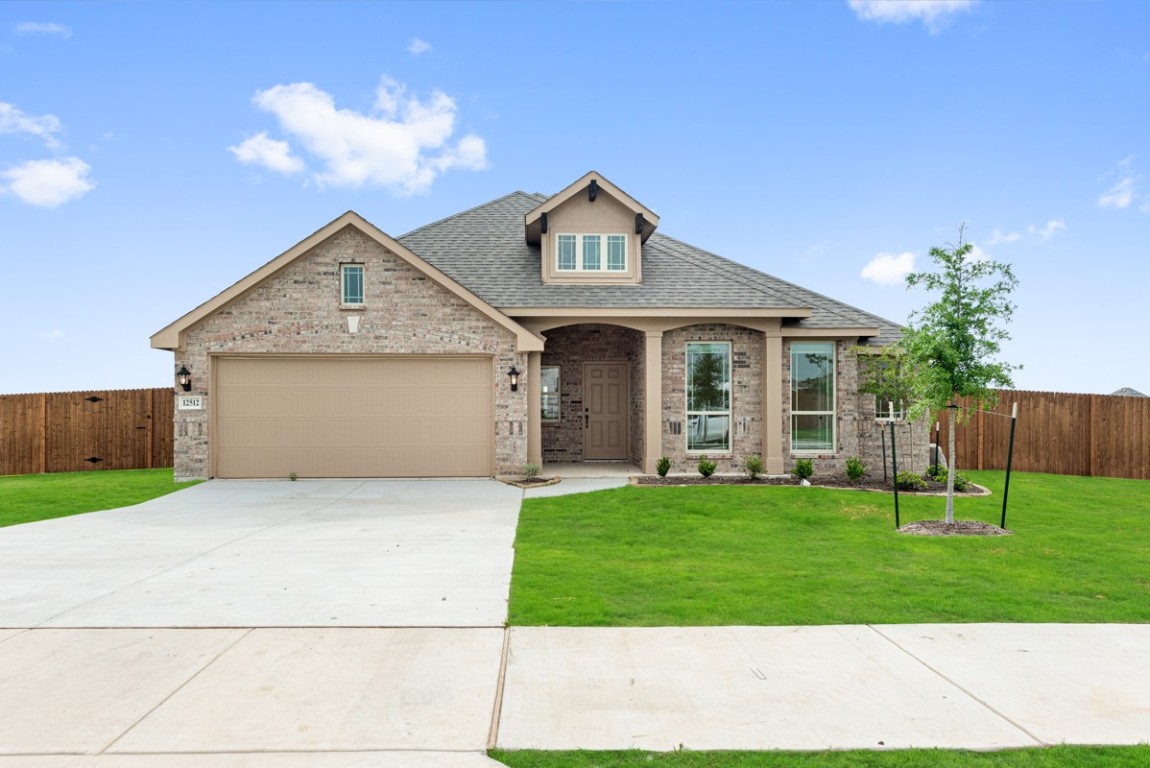 12512 Yellowstone Street Godley TX 76044