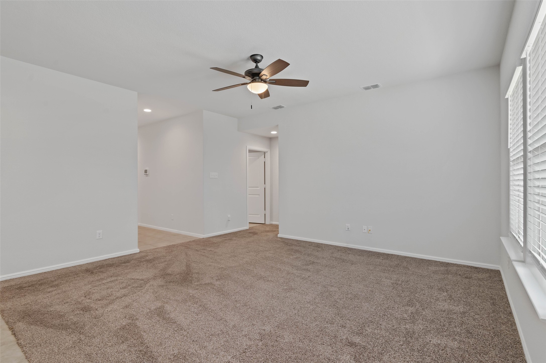 1141 Loomis Trail Justin TX 76247