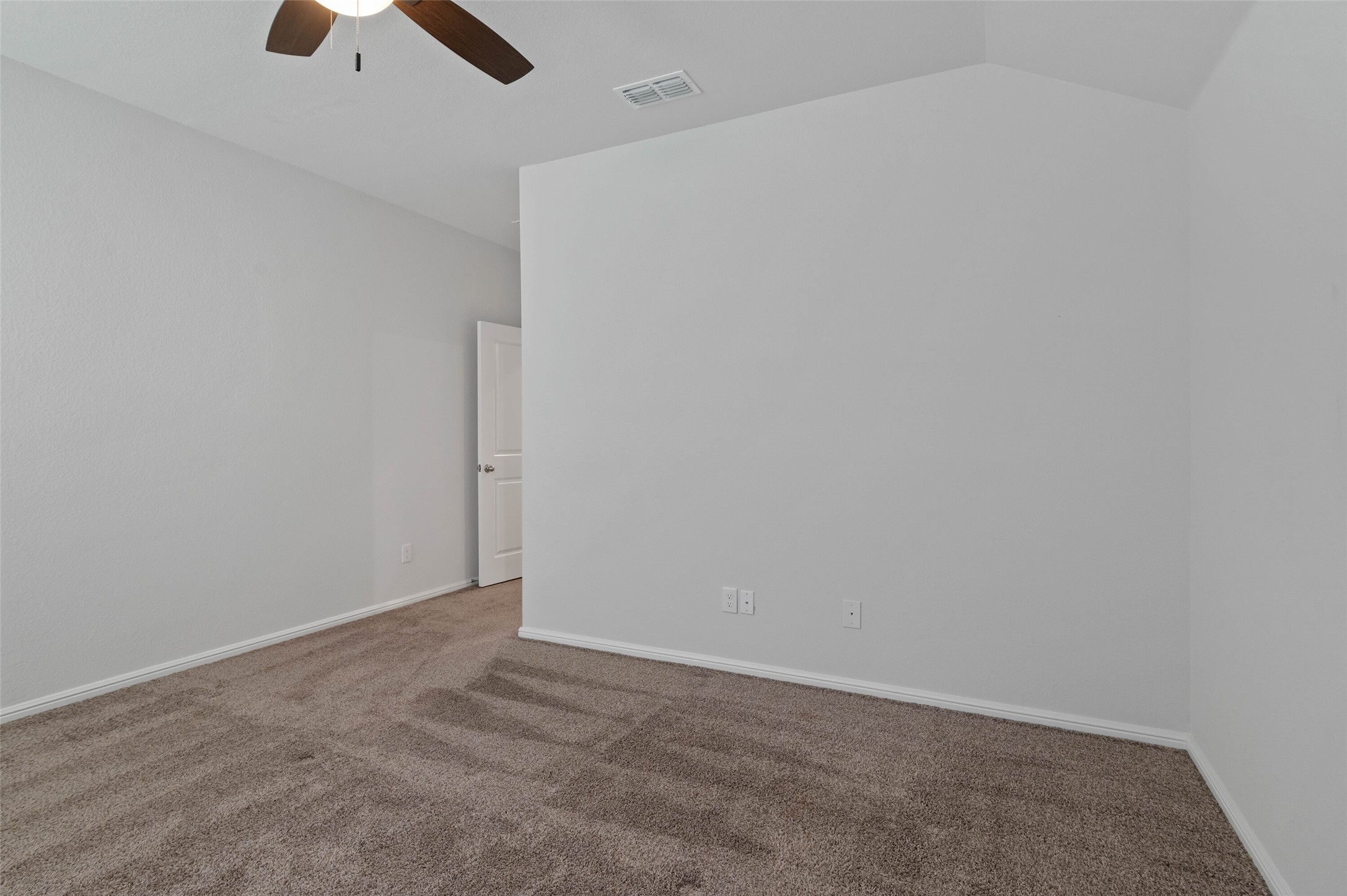 1141 Loomis Trail Justin TX 76247