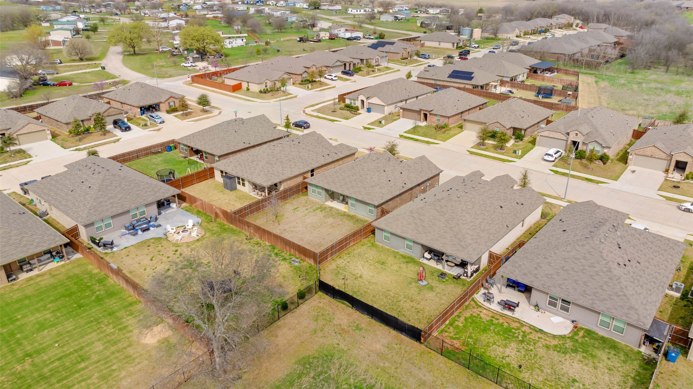 1141 Loomis Trail Justin TX 76247