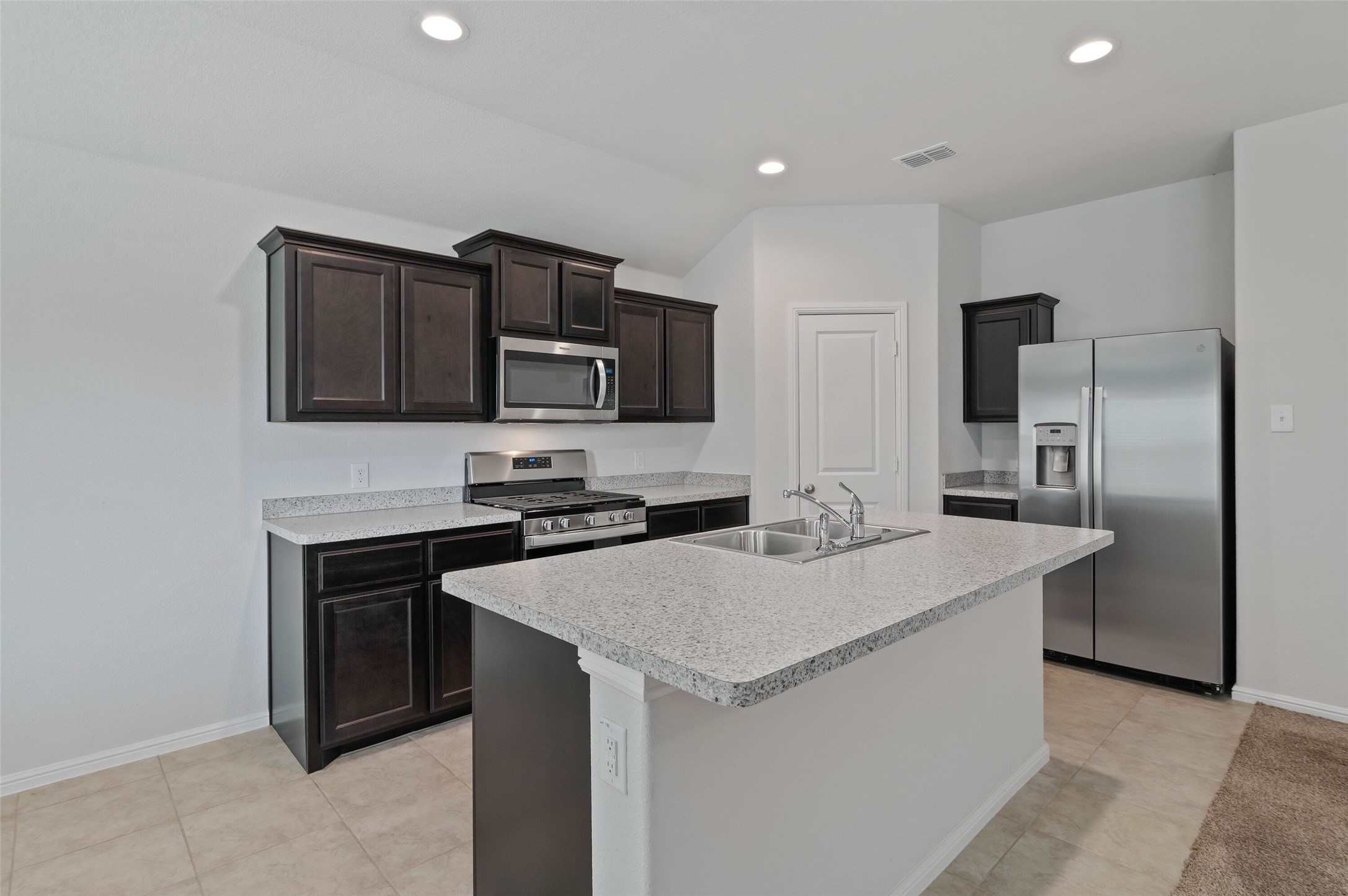 1141 Loomis Trail Justin TX 76247