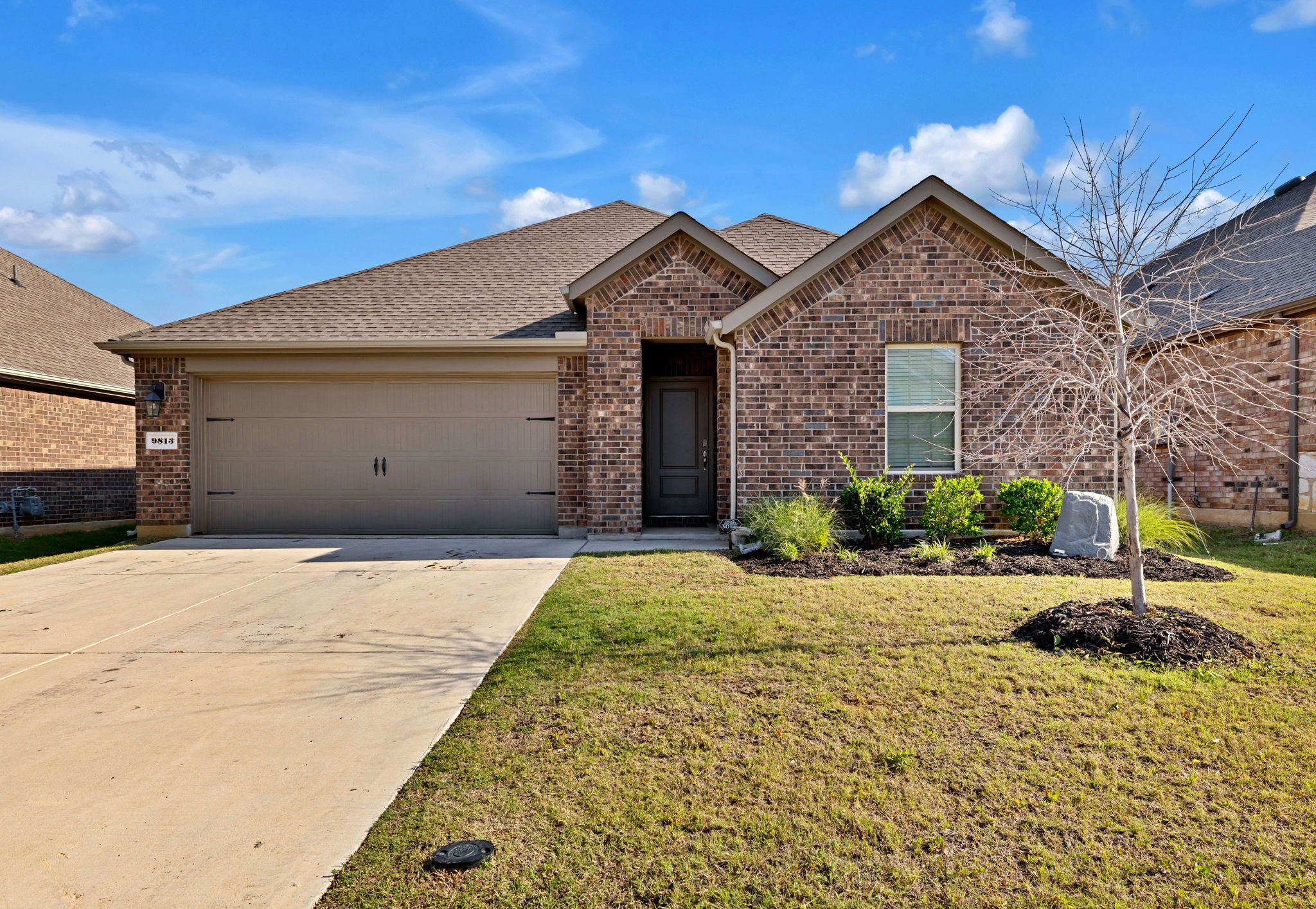 9813 Tinsley Street Aubrey TX 76227