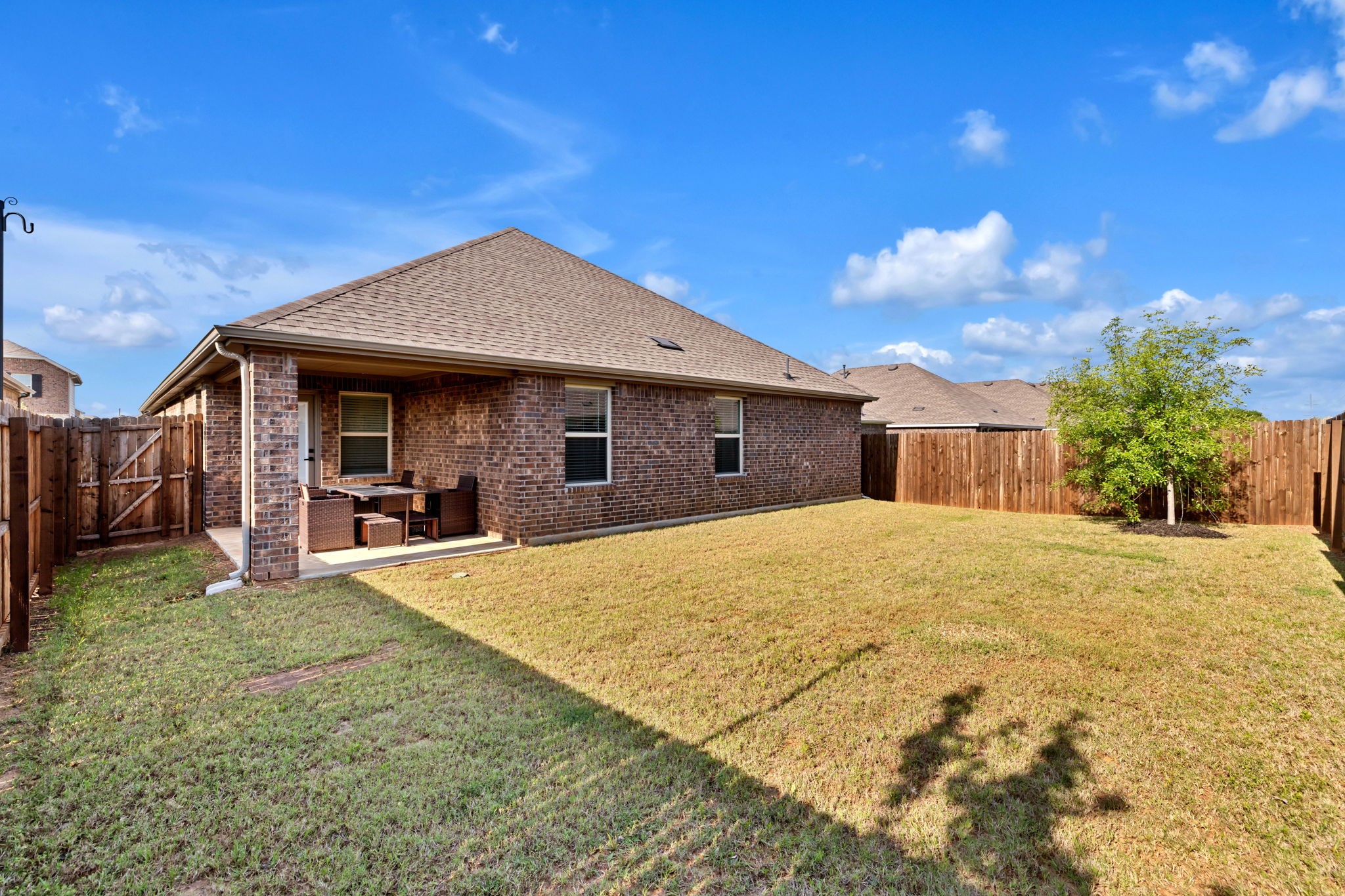 9813 Tinsley Street Aubrey TX 76227