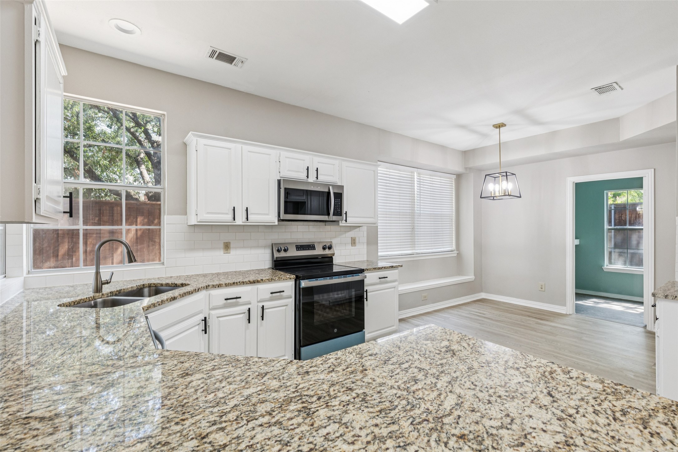 400 Black Rock Court Irving TX 75063