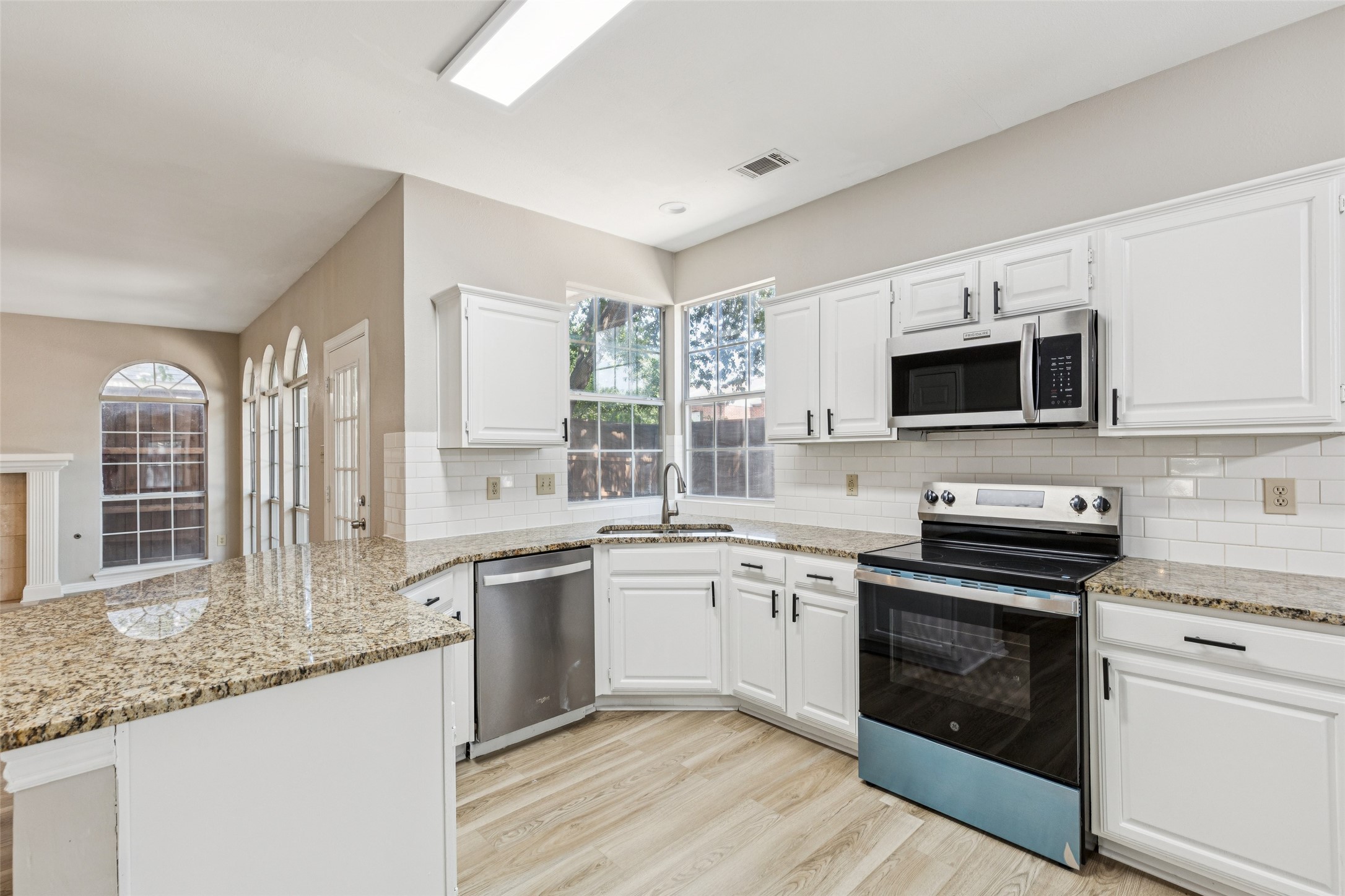 400 Black Rock Court Irving TX 75063