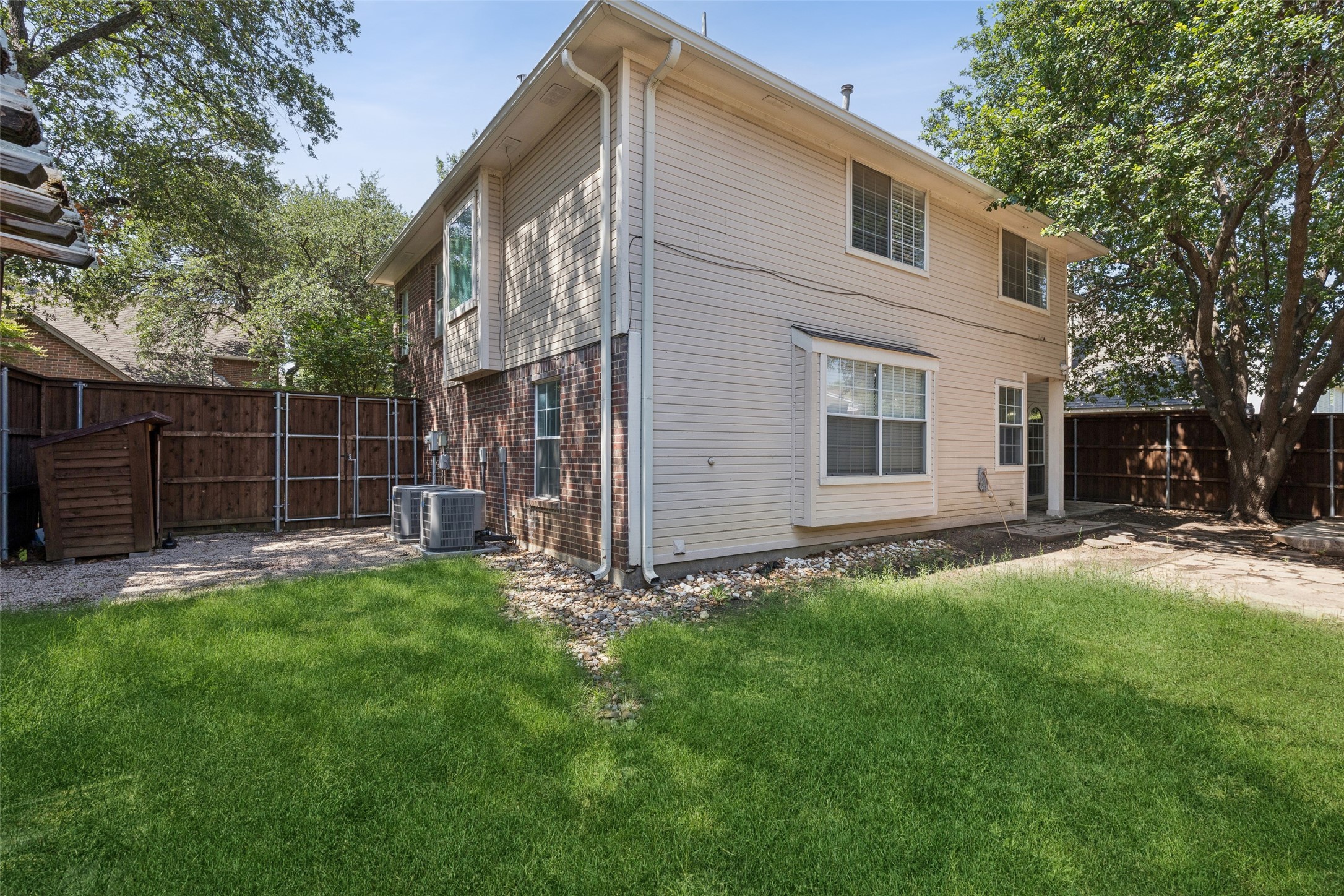 400 Black Rock Court Irving TX 75063