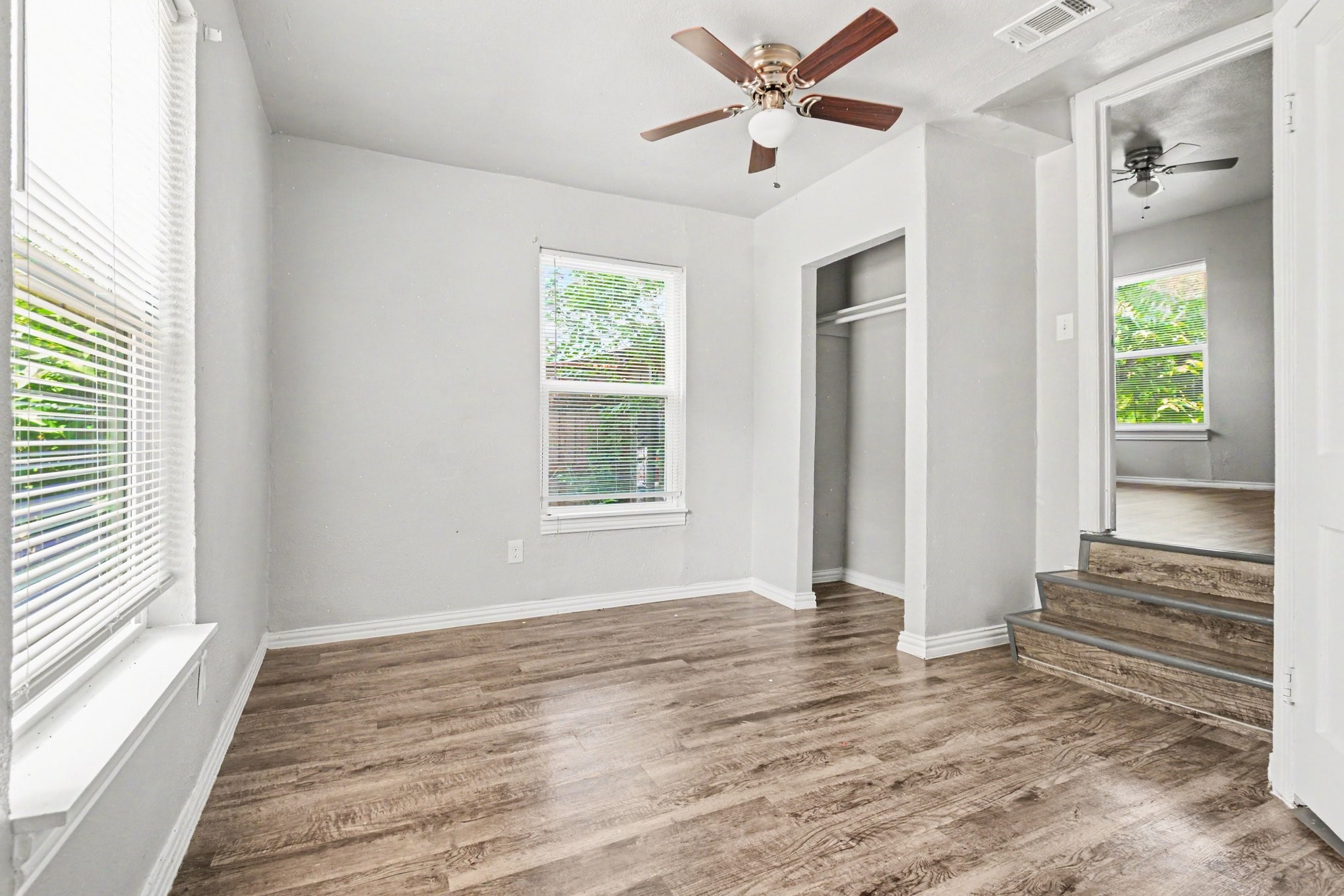 2475 Volga Avenue Dallas TX 75216