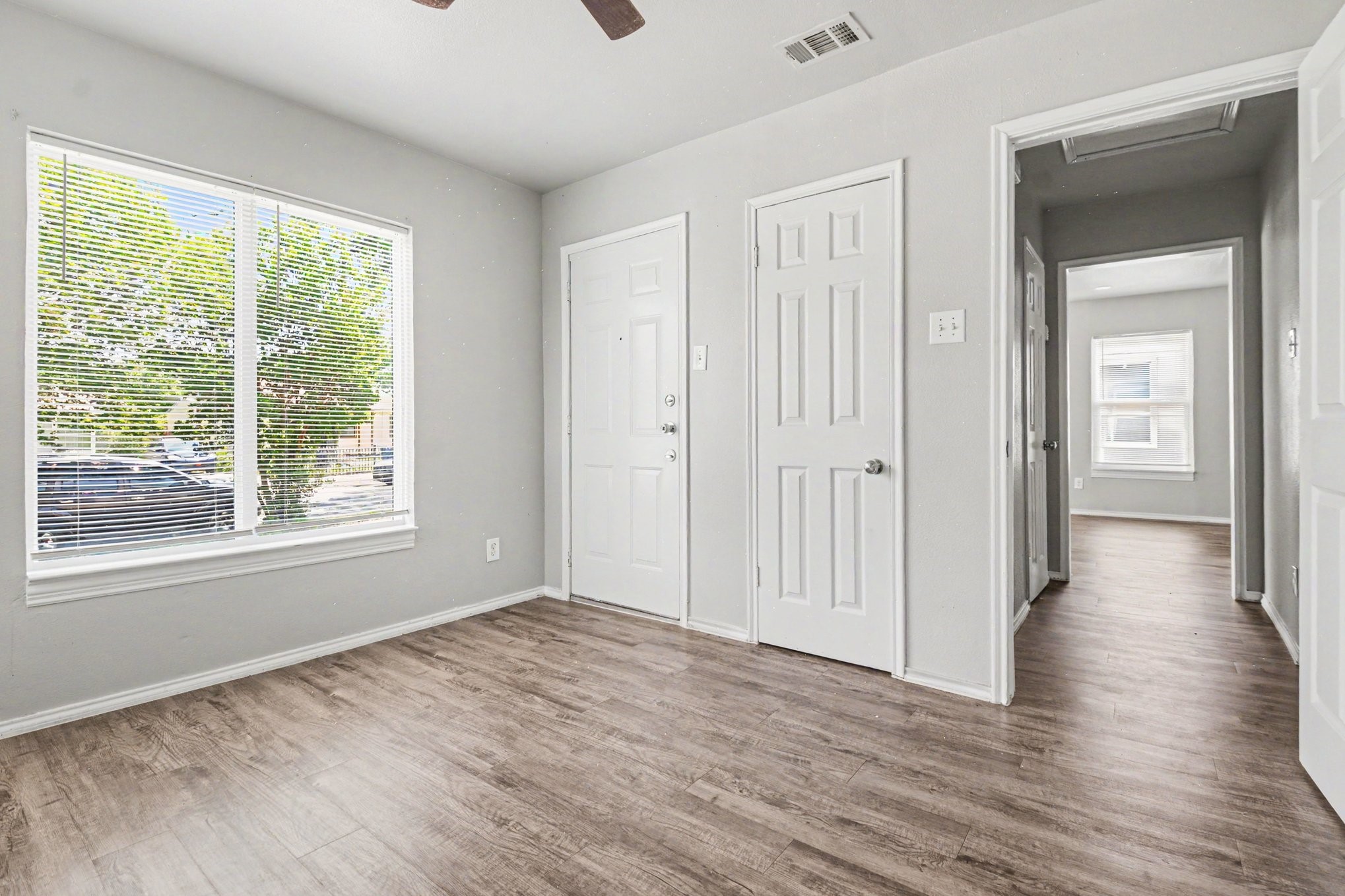 2475 Volga Avenue Dallas TX 75216