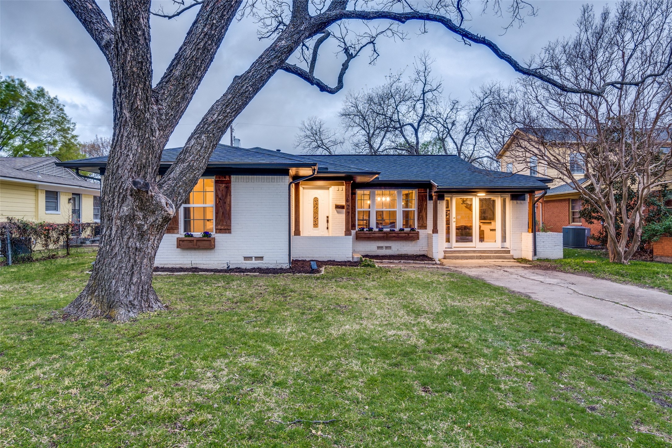 627 W Belt Line Road Richardson TX 75080