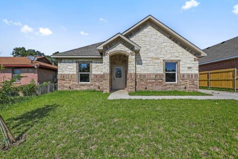 4530 Gracey Street Dallas TX 75216