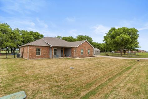 429 Collin Street Nevada TX 75173