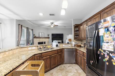 429 Collin Street Nevada TX 75173