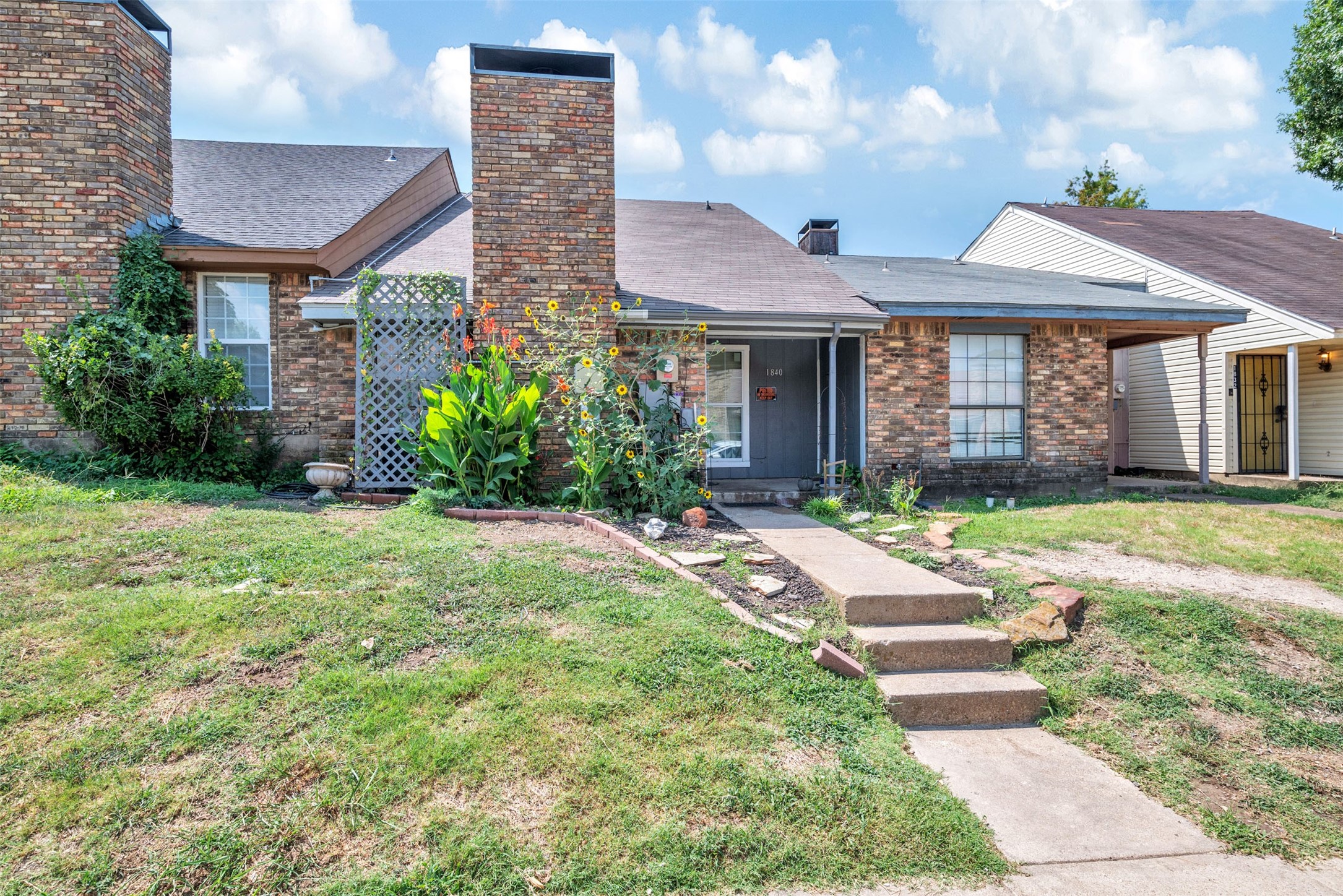 1840 Abshire Lane Dallas TX 75228