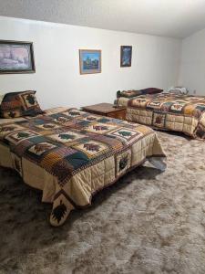 303 King Byron Road Scroggins TX 75480