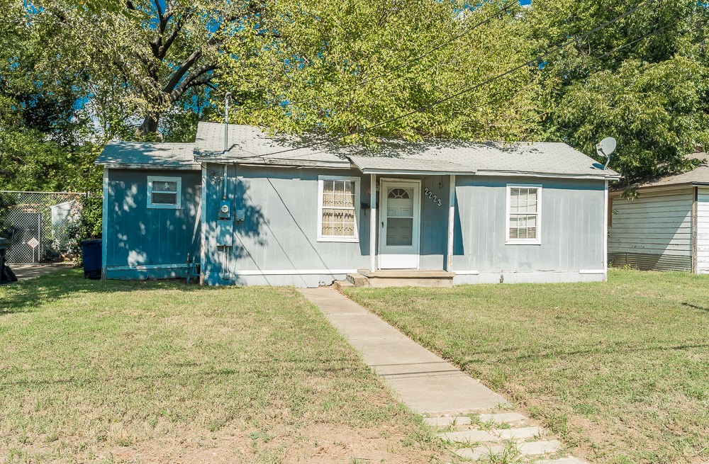 2223 Marburg Street Dallas TX 75215