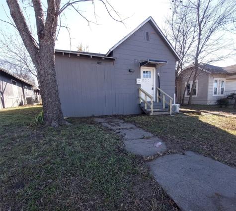 1324 W Morton Street Denison TX 75020