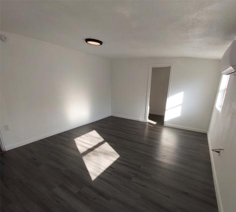 1324 W Morton Street Denison TX 75020