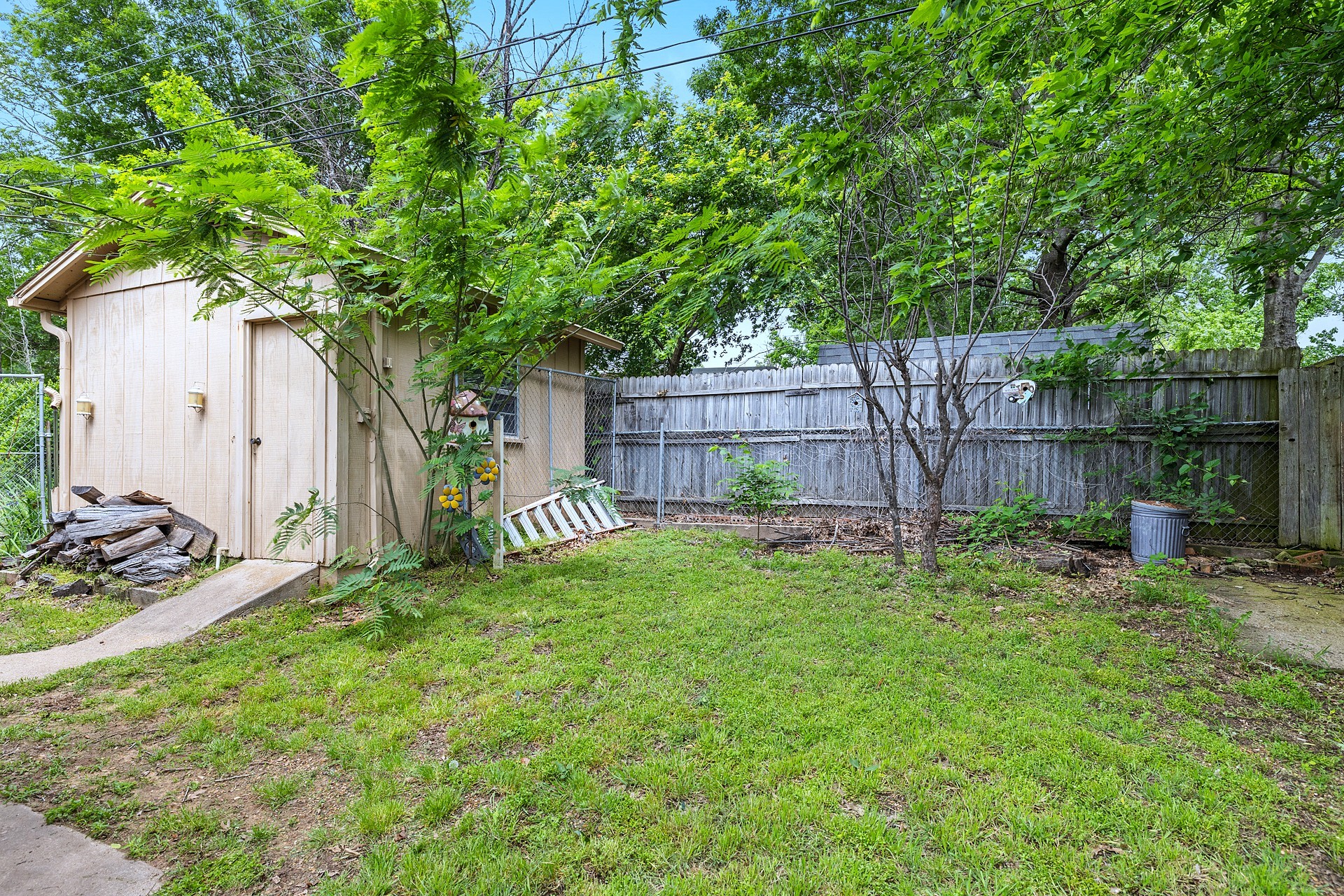 1730 Hull Street Denison TX 75020