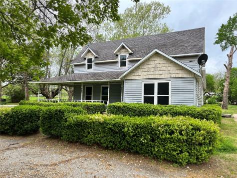 622 S Hill Street Pilot Point TX 76258