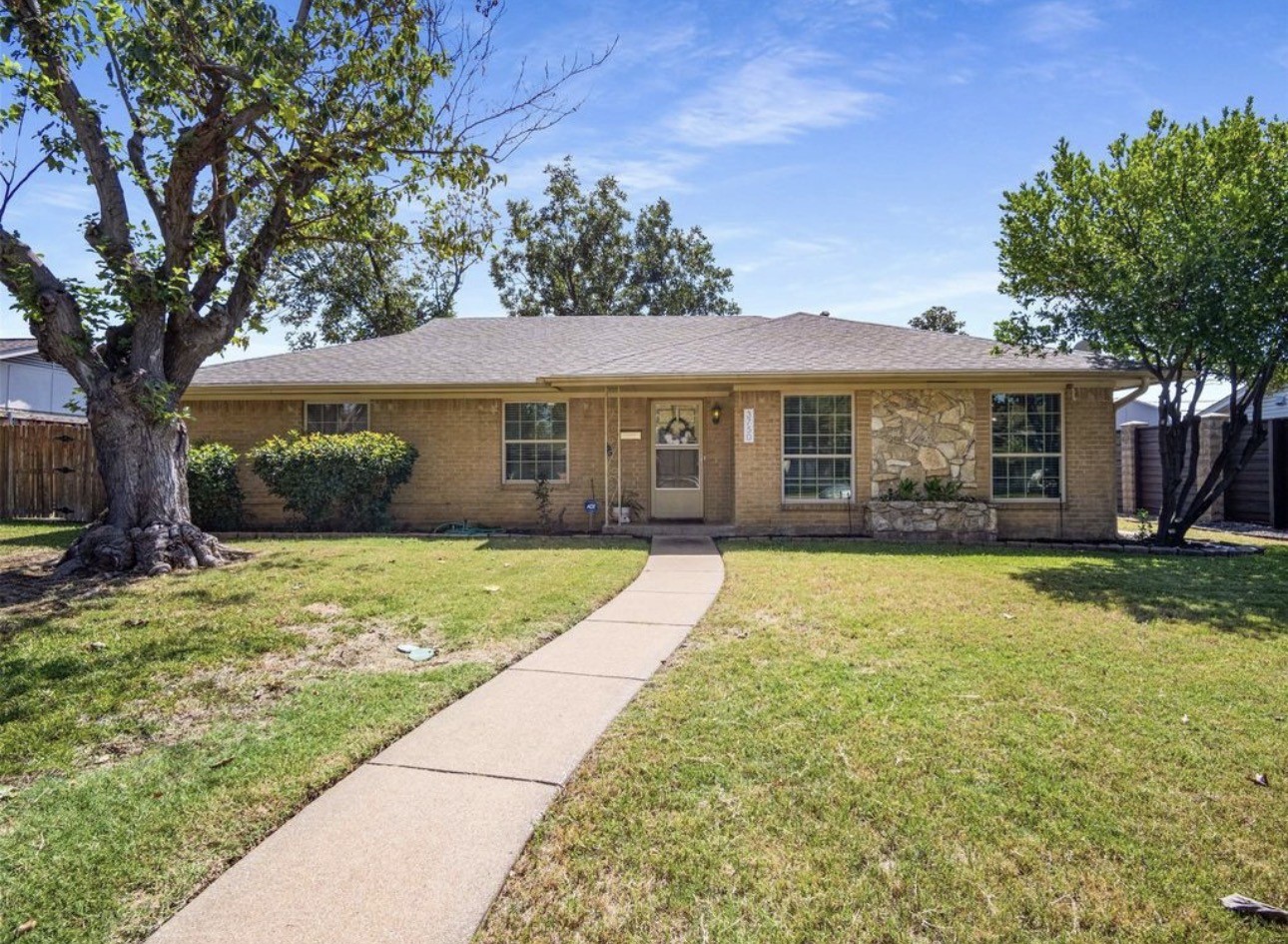 3750 Ridgeoak Way Farmers Branch TX 75244