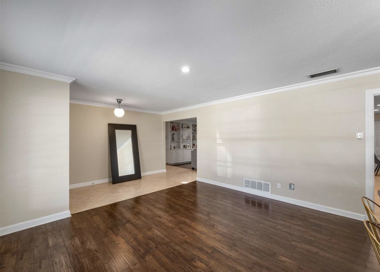 3750 Ridgeoak Way Farmers Branch TX 75244