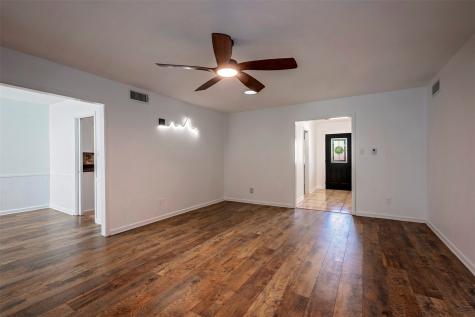 4912 Vega Court W Fort Worth TX 76133