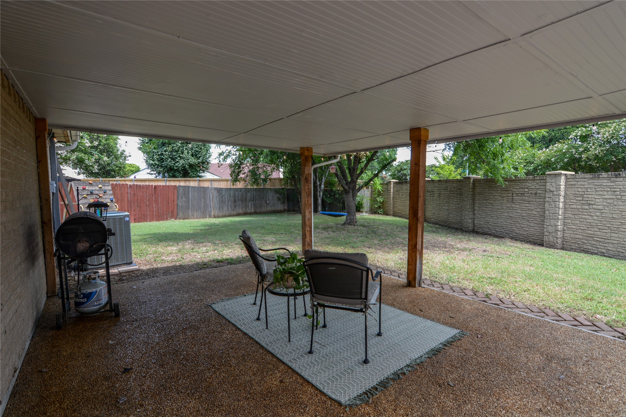 4201 Amherst Lane Grand Prairie TX 75052