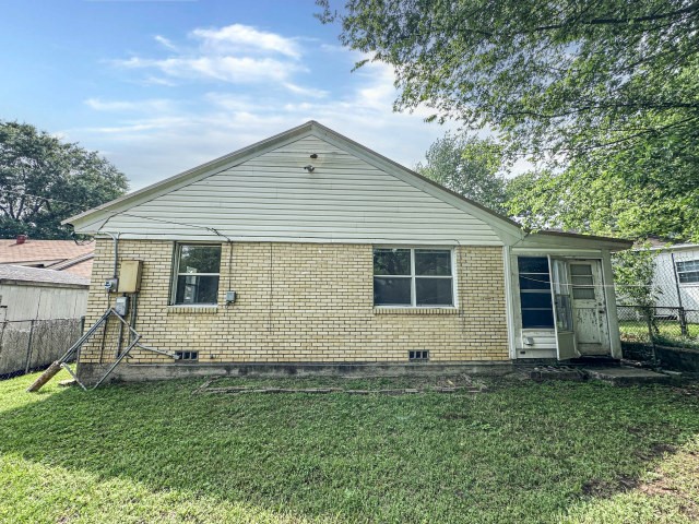 2302 N Akin Street Texarkana TX 75501