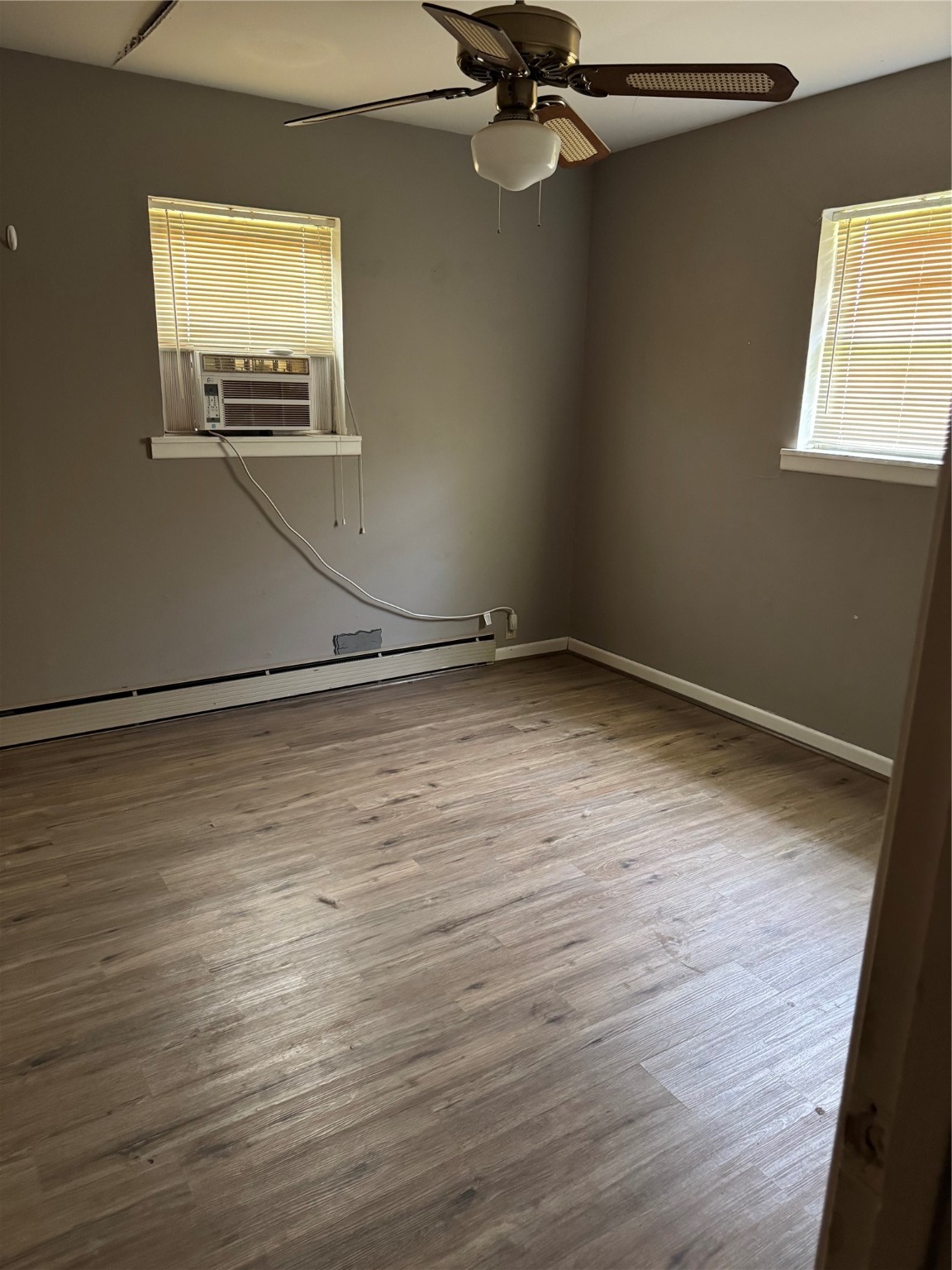 407 W 12th Street Quanah TX 79252
