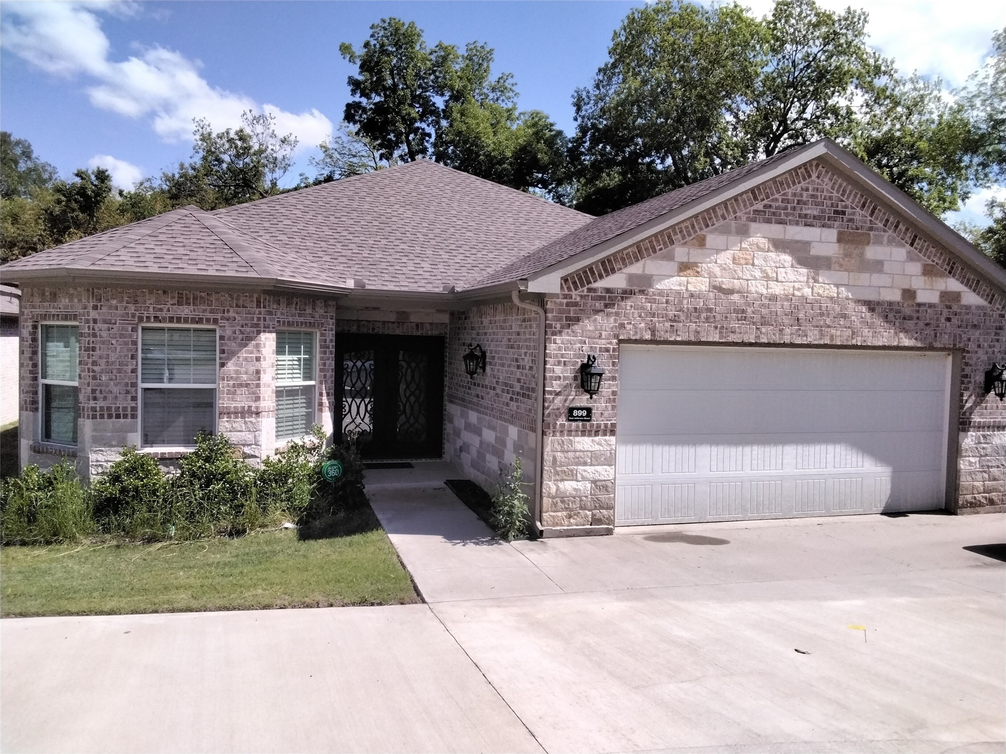 899 E Jefferson Street Van Alstyne TX 75495