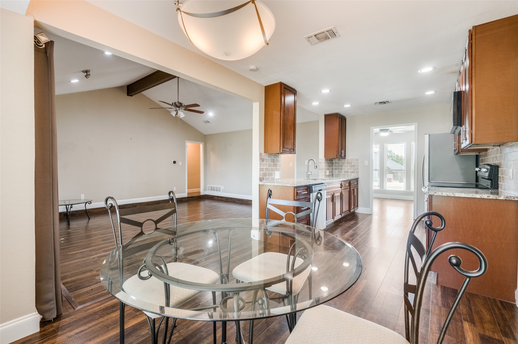 211 Willow Creek Court Mansfield TX 76063