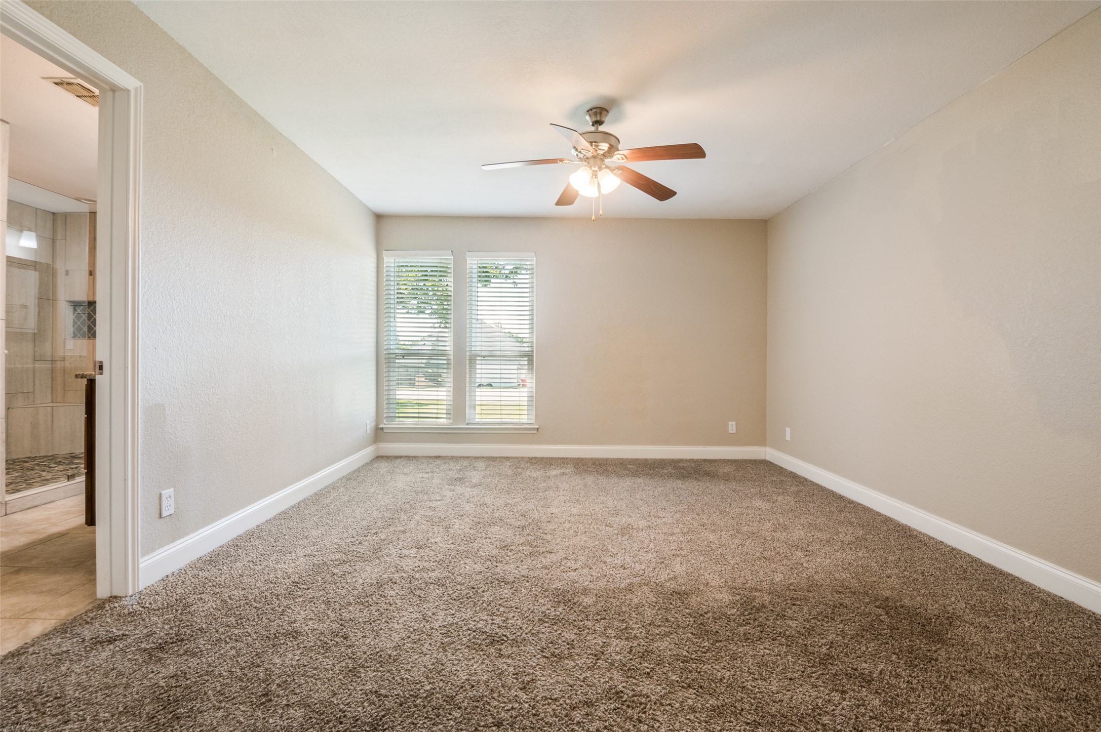 211 Willow Creek Court Mansfield TX 76063